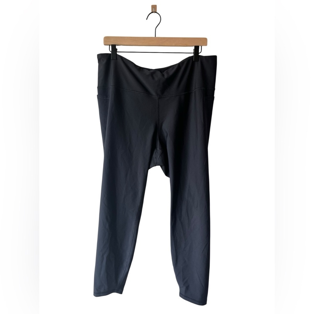 Women’s Old Navy Active Black Leggings XXL